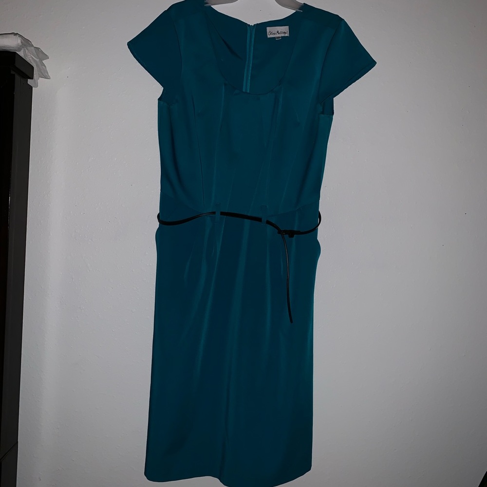Women’s dress